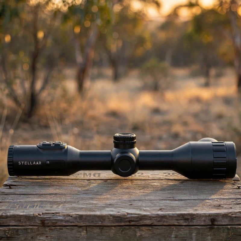 HIKMICRO Stellar SH35 3.0 on top of a crate lid