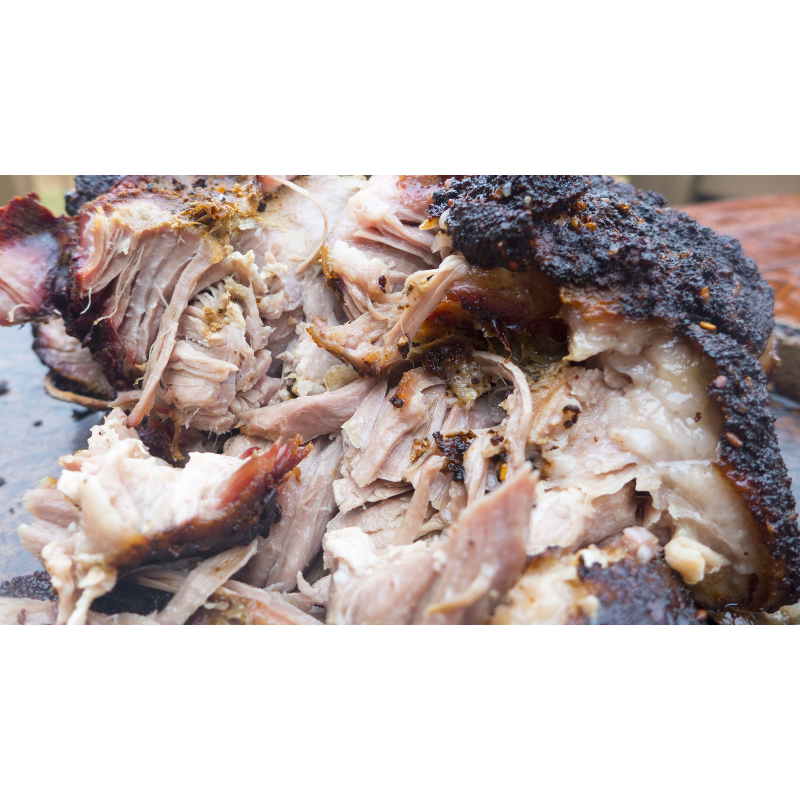 Primo Oval Large Charcoal All-In-One Grill Shredded Pork