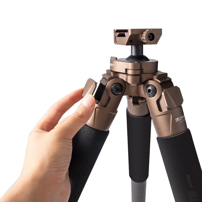 Scree Runner HO-TPC32 Carbon Fibre Tripod leg release locks