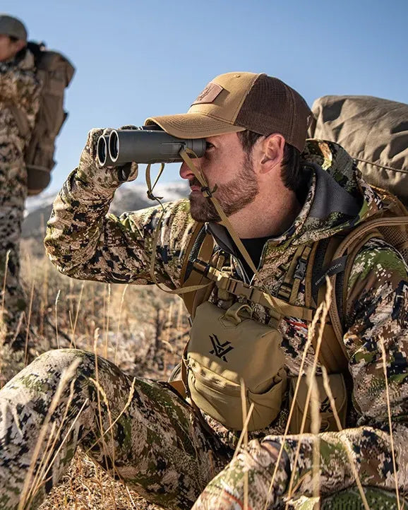 VORTEX RAZOR HD 10x42 Binoculars Feature 1